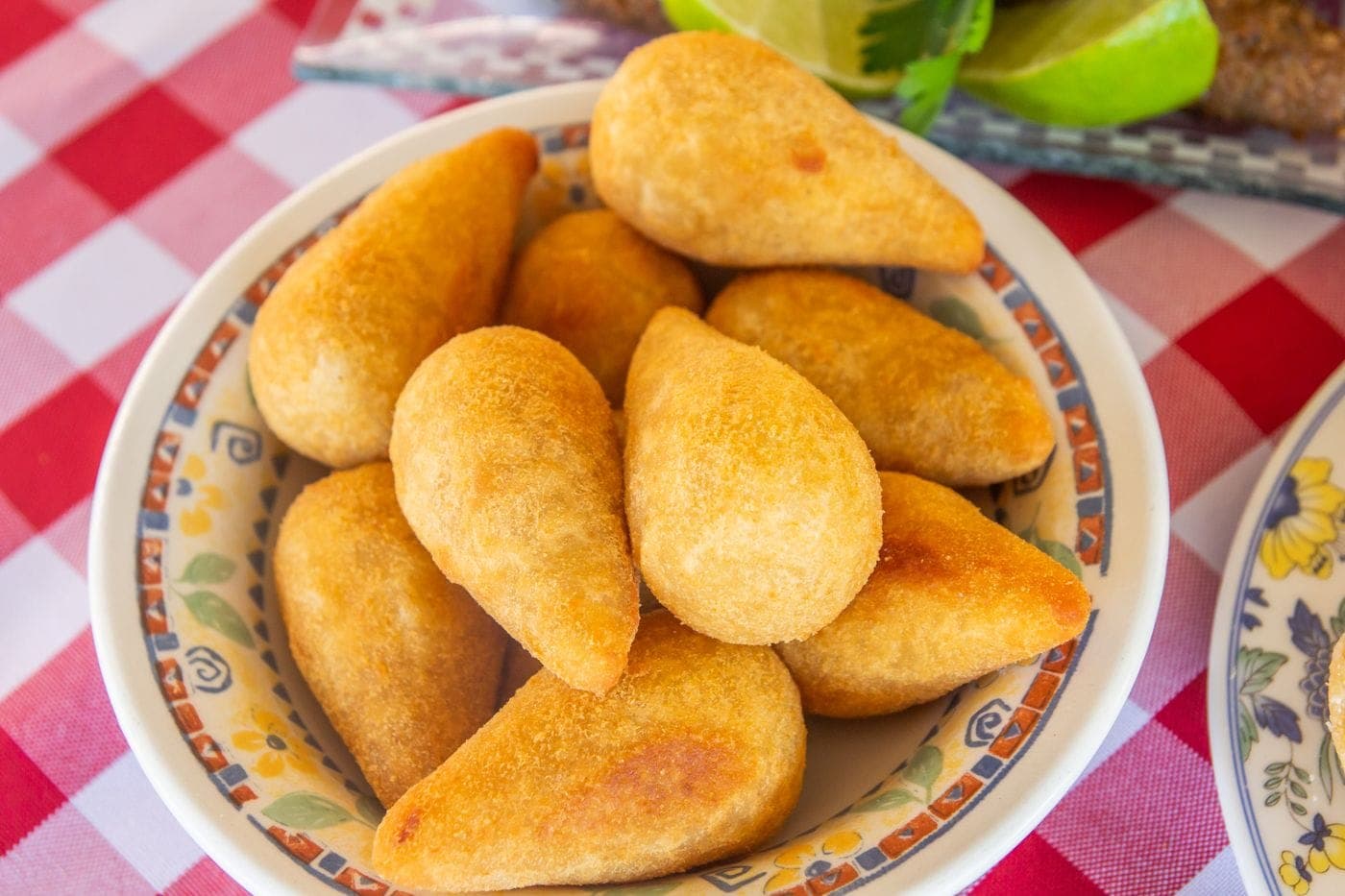 Coxinhas empanadas